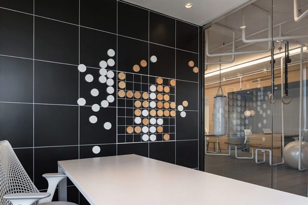 010-The-Inteltion-Office-bY-ONION-960x640.jpg