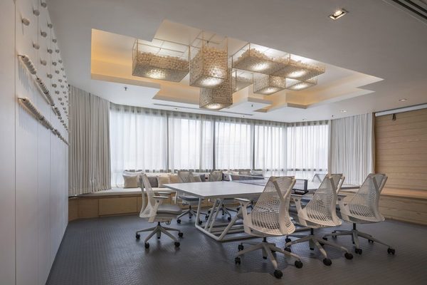 004-The-Inteltion-Office-bY-ONION-960x640.jpg